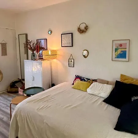 Apartment Fantastique 2 Personnes *